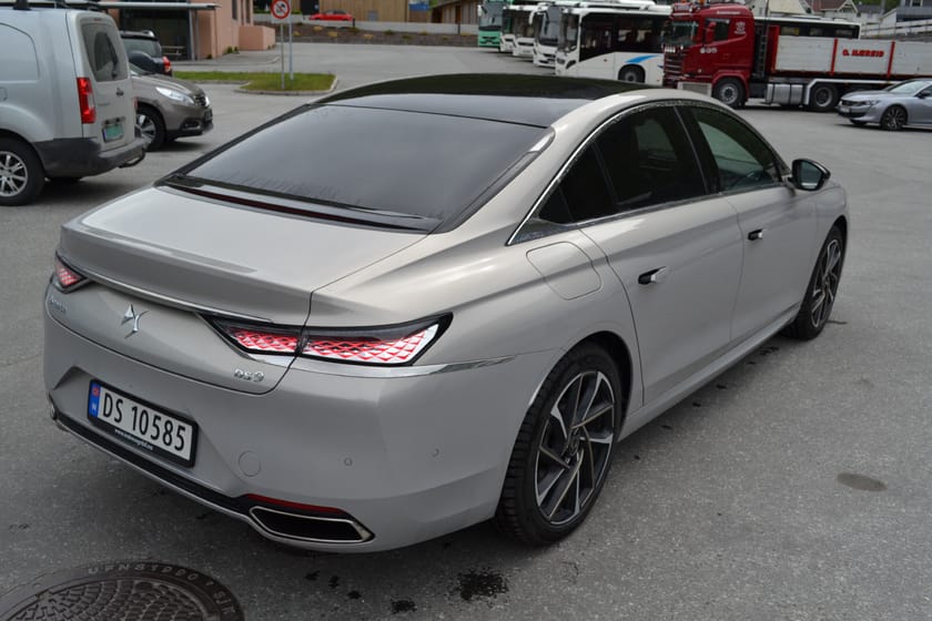 Bilde 2 av DS 9 E-TENSE 225 Rivioli Hybrid nattsyn hifi.
