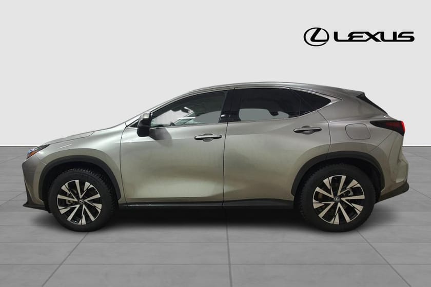 Bild 2 av Lexus NX 450h+ BUSINESS PLUS DRAG V-HJUL