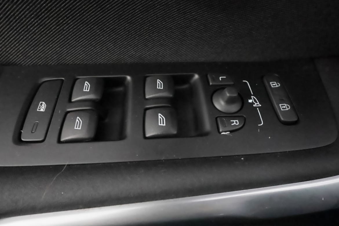 Volvo V40 2018 - miniatyr 14