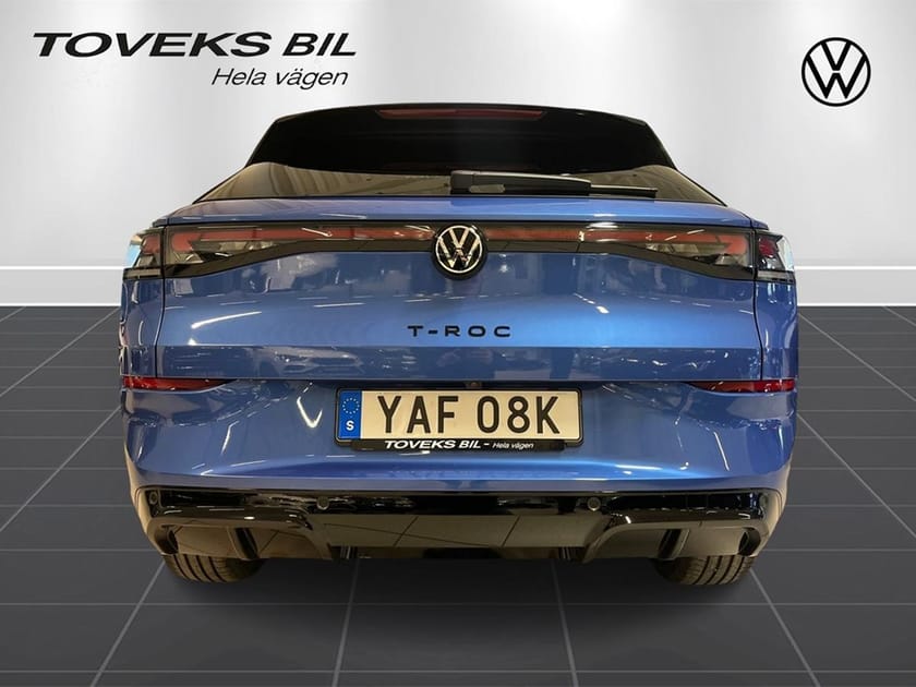 Bild 4 av Volkswagen T-Roc R-Line Black eTSI 150hk I Drag I OMG LEV