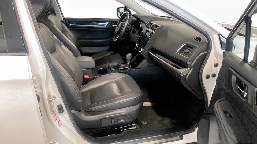 Bild 3 av Subaru Outback 2.5 AWD Lineartronic SUMMIT, dragkrok, 175hk