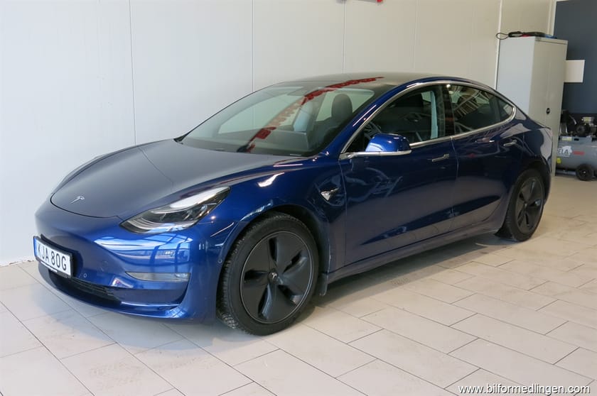 Bild 3 av Tesla Model 3 Long Range AWD 498hk Momsbil Skinn Navi Svensksåld