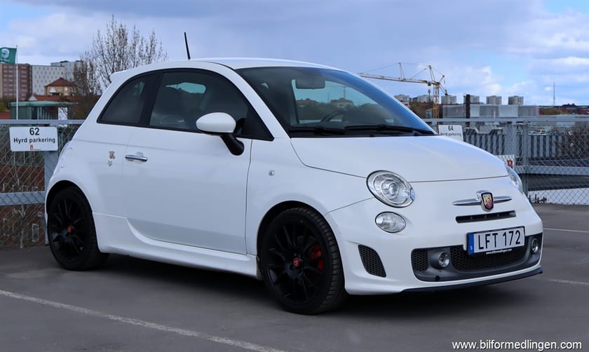 Bild 2 av Abarth 595 1.4 Turbo 160hk Automat S/V-hjul
