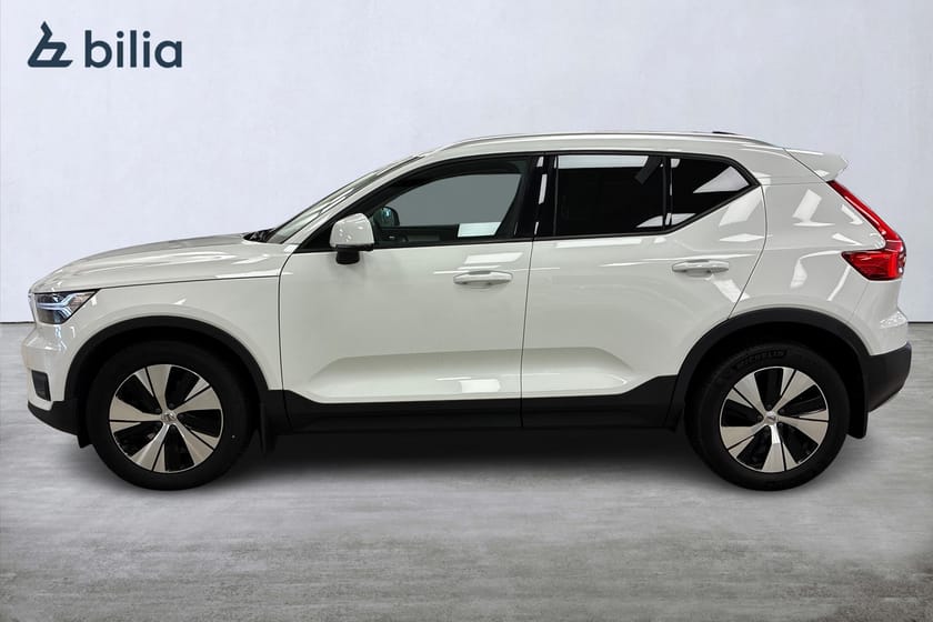 Bild 3 av Volvo XC40 D4 AWD Momentum Advanced Edition