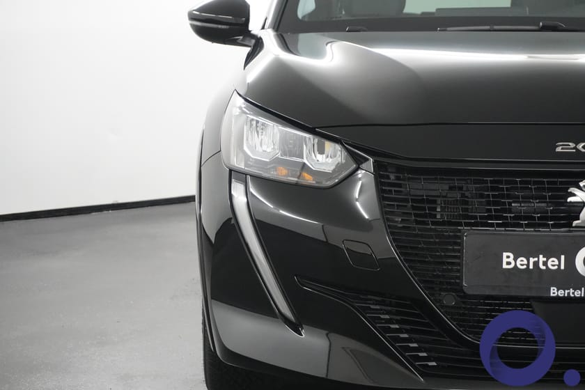 Bilde 4 av Peugeot e-208 Allure 136 hk