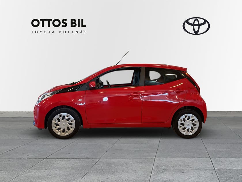 Bild 4 av Toyota Aygo 5-dörrar 1.0 VVT-i x-shift, 72hk - X-play / V-hjul