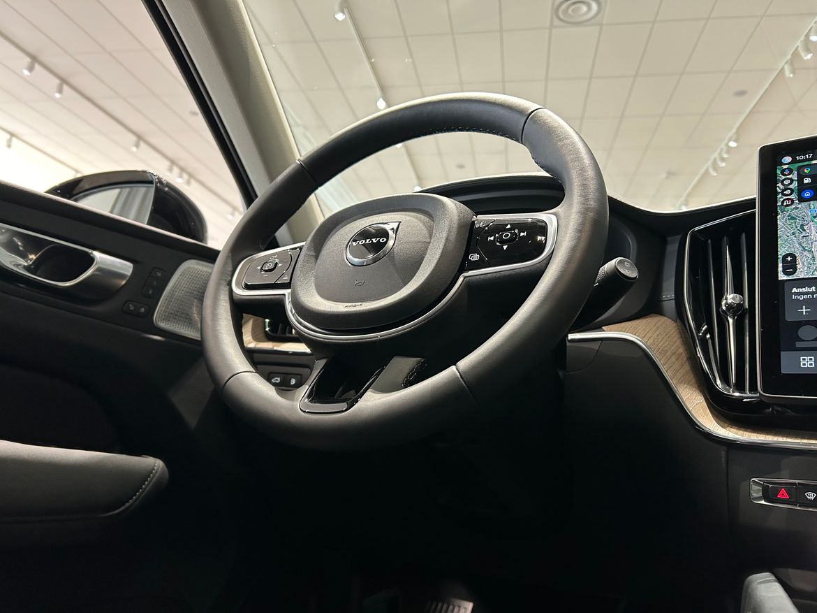 Volvo XC60 2026 - miniatyr 16