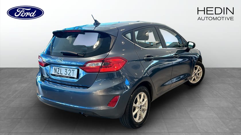 Bild 2 av Ford Fiesta Titanium 1.0 Ecoboost 95hk Manuell Apple Carplay