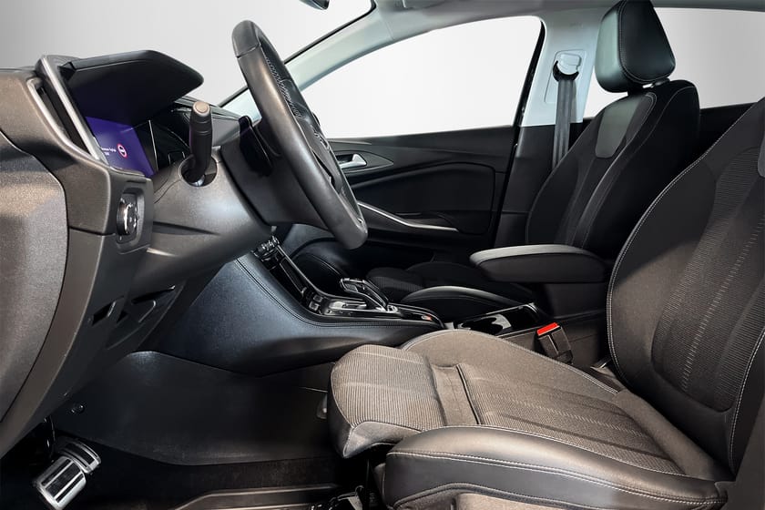 Bild 4 av Opel Grandland 130HK AUT | BACKAMERA | CARPLAY | PSENSORER