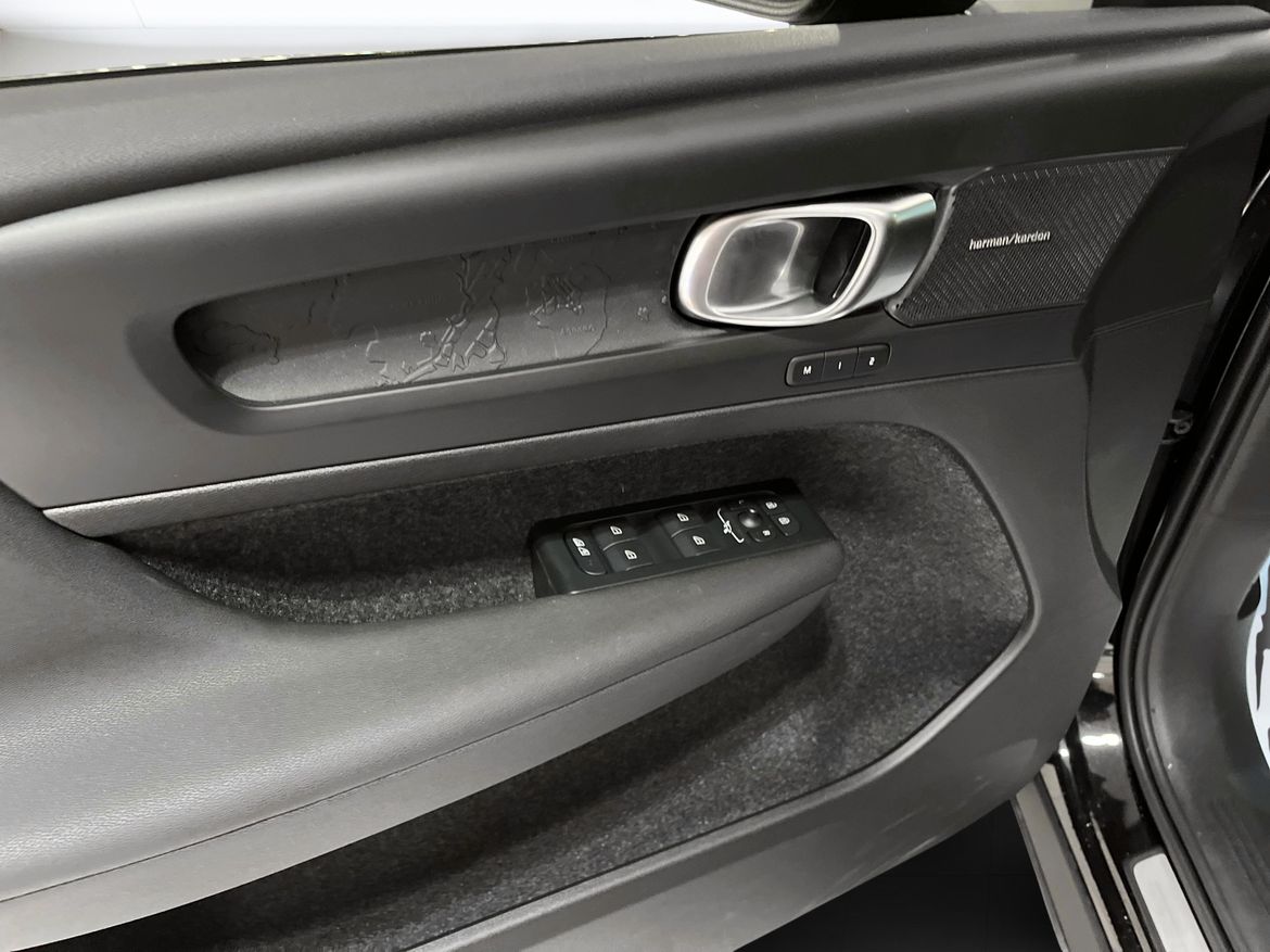 Volvo EX40 2026 - miniatyr 17