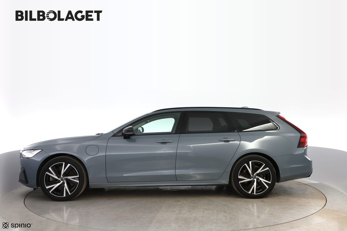 Volvo V90 2023 - miniatyr 2