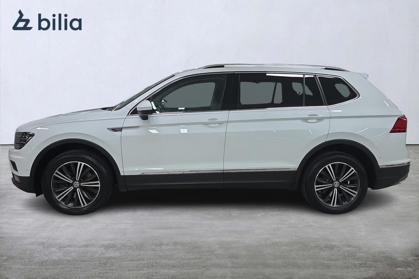 Bild 3 av Volkswagen Tiguan Allspace 7-sätes Backkamera/Dragkrok/Vinterhjul