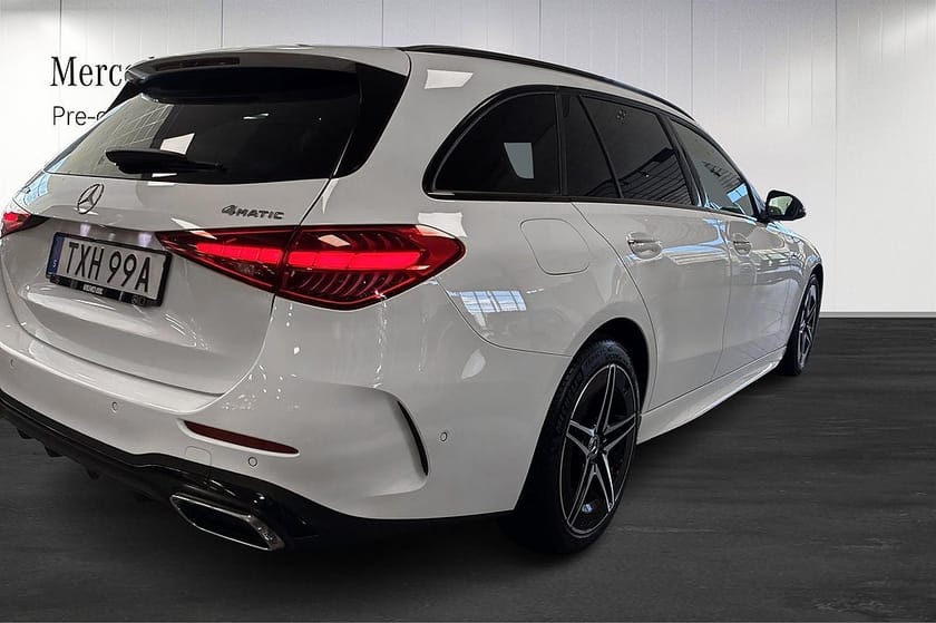 Bild 3 av Mercedes-Benz C 300 T de 4MATIC Kombi 4-Matic AMG Night Premium Drag