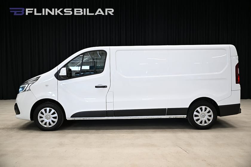 Bild 2 av Renault Trafic Skåpbil dCi 120HK L2|LED|Drag|Värmare|GPS|Backkamera|Leasbar