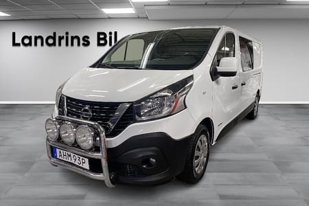 Nissan NV300 Crew Van