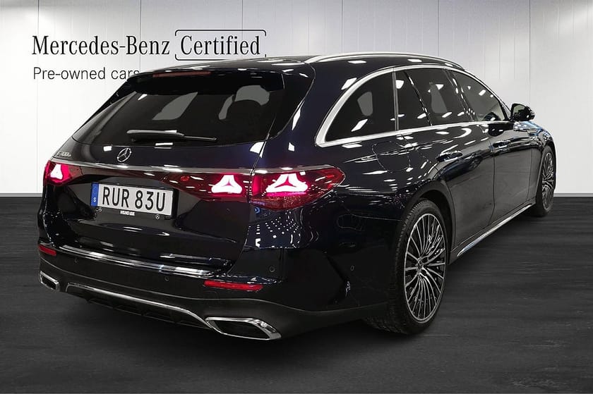 Bild 3 av Mercedes-Benz E 300 T e AMG Drag Panorama 360