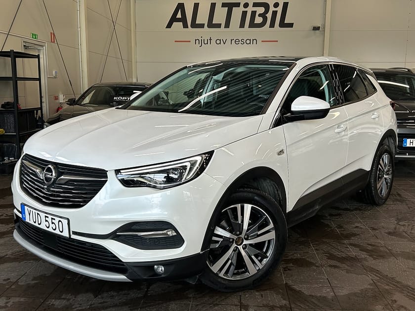 Bild 1 av Opel Grandland X 1.6 CDTi Dynamic Kamera/Navi/Pano/Adaptfart/Keyless/LED
