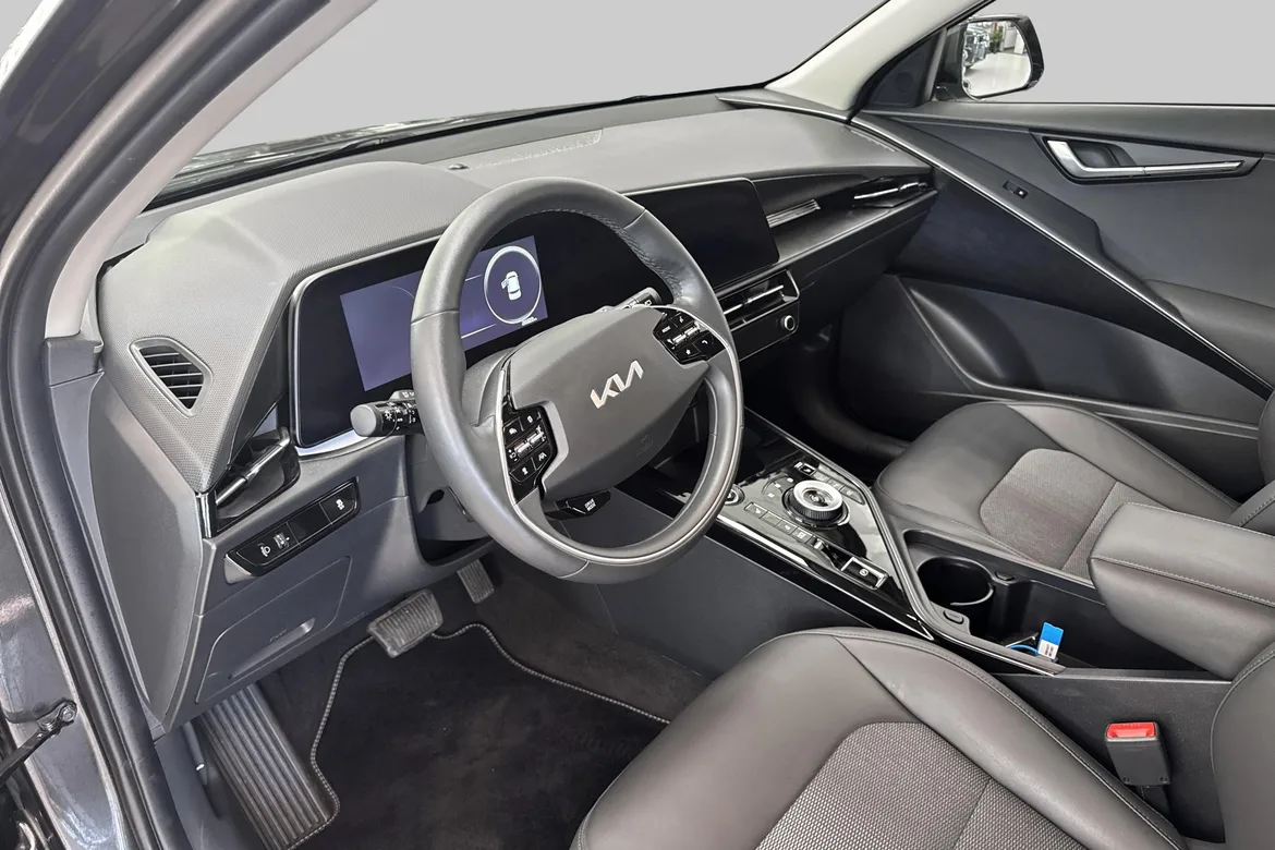 picture of a car