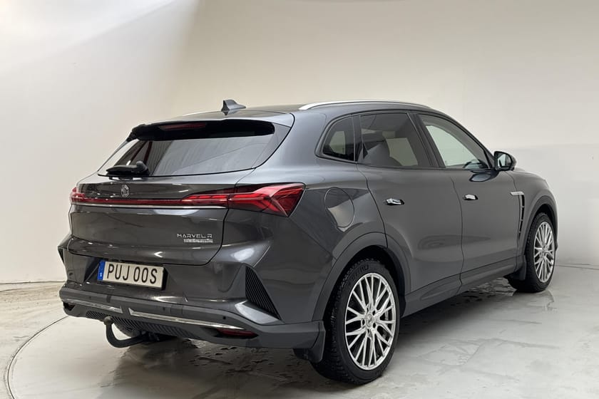 Bild 3 av MG Marvel R (180hk) Helläder Backkamera