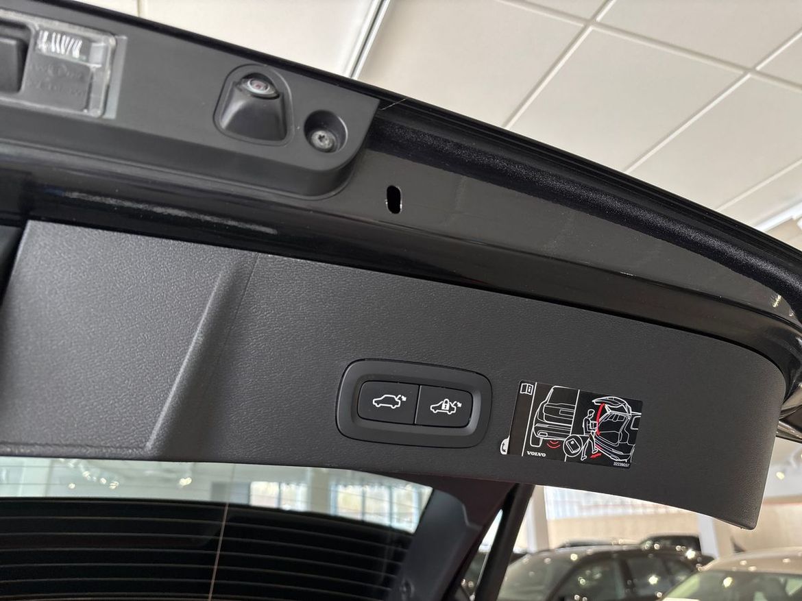 Volvo XC40 2021 - miniatyr 16