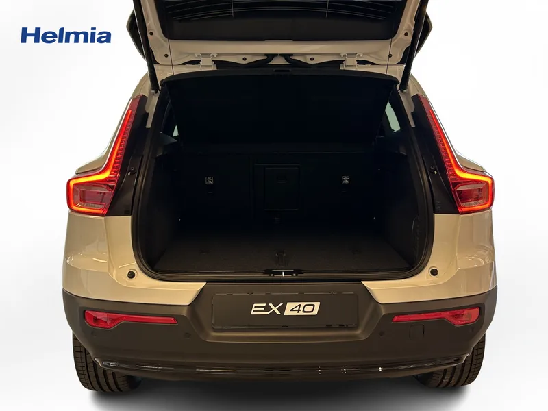 Bild 12 av 13 – Volvo EX40 Single Motor Extended Range ExtendedRange Plus SE Plus Special Edition