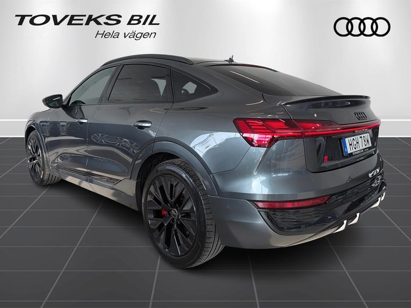 Bild 5 av Audi Q8 Sportback 55 e-tron quattro S LINE Moms Panorama/360/minne