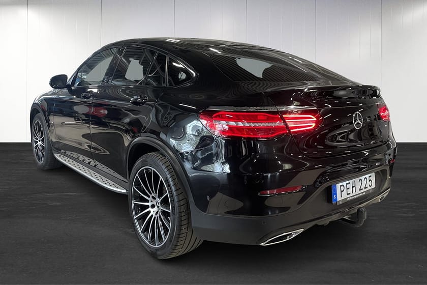 Bild 3 av Mercedes-Benz GLC 220 d Coupé 4MATIC AMG Burmester 360° HuD