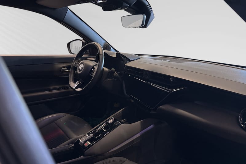 Alfa Romeo Junior Ibrida