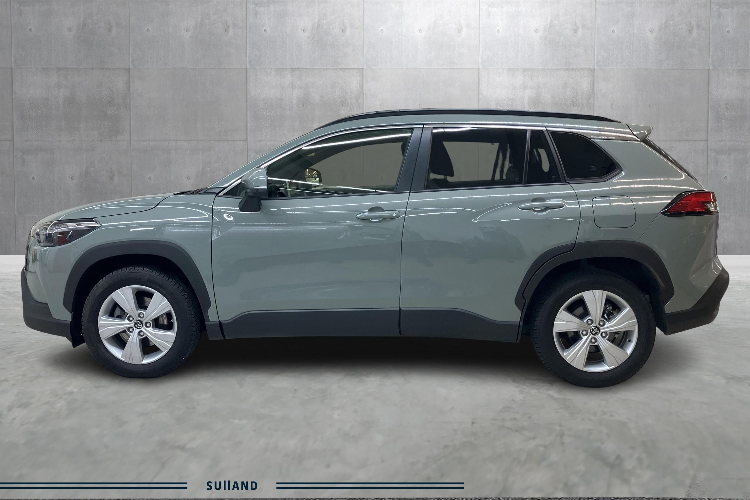 Thumnail bilde 1 av Toyota Corolla Cross Hybrid AWD-i