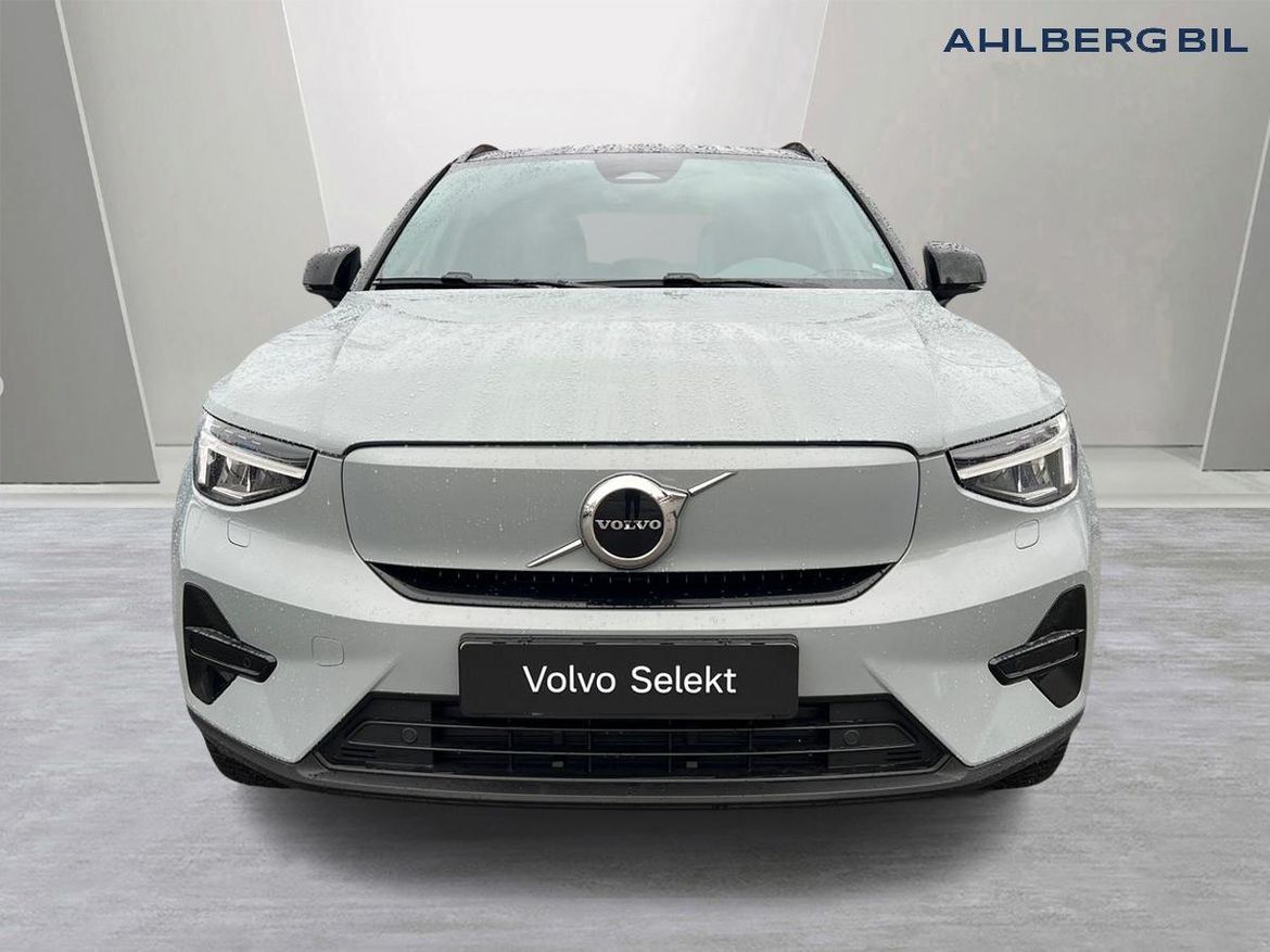 Volvo XC40 2024 - miniatyr 4