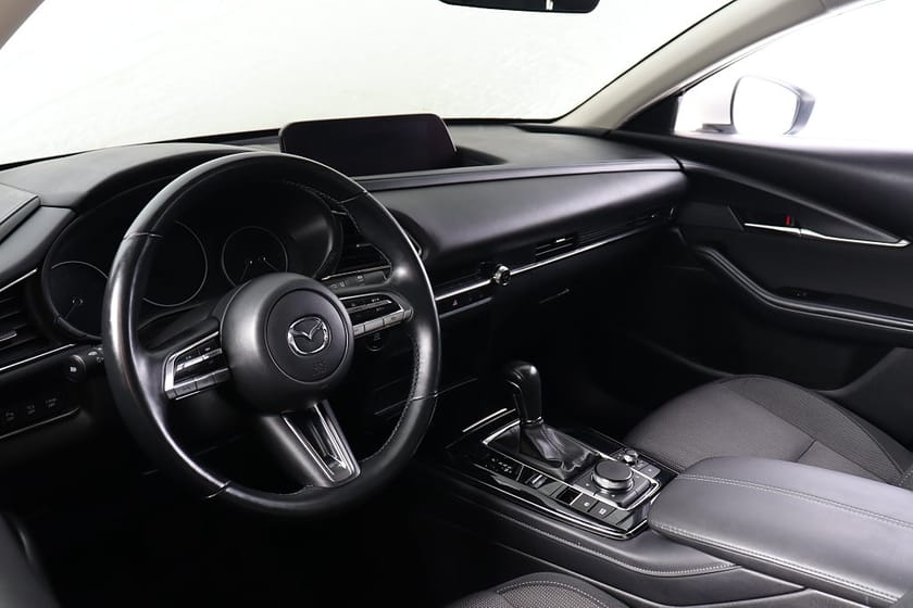 Bild 5 av Mazda CX-30 2.0 M Hybrid AUT Sky Navi Backkamera