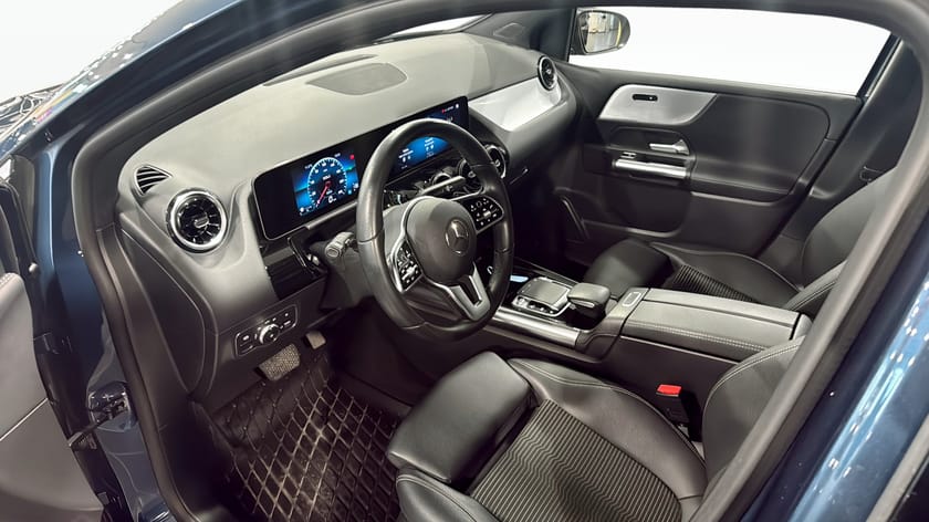 Bild 5 av Mercedes-Benz B 180 7G-DCT / NAVIGATION / DRAGKROK / PANORAMA