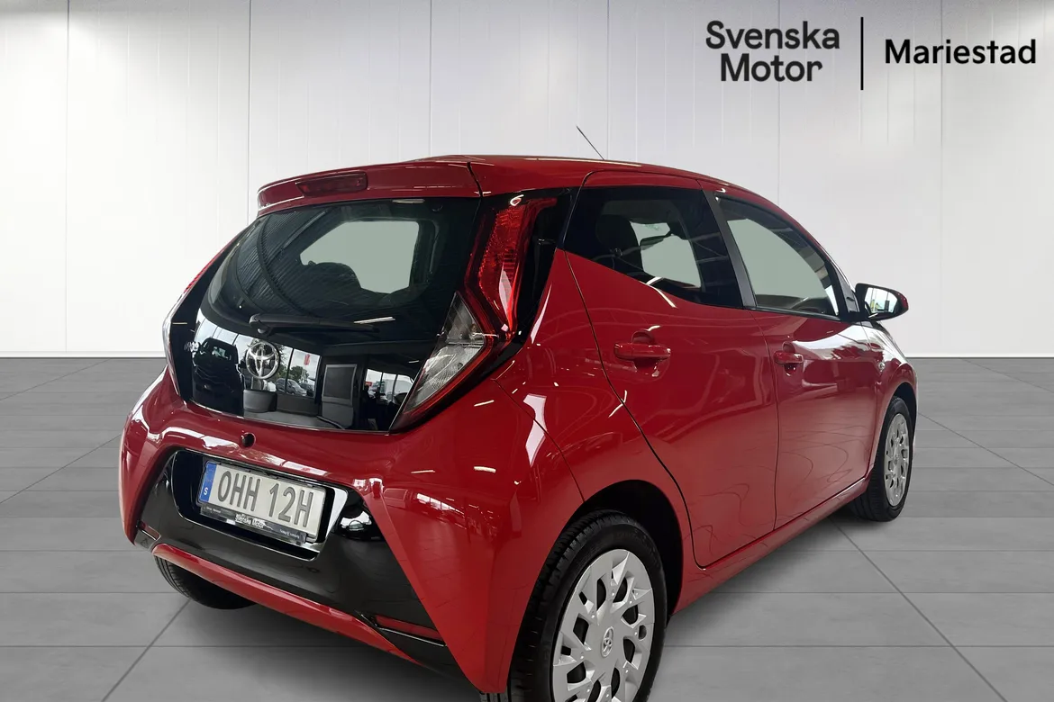 picture of a car