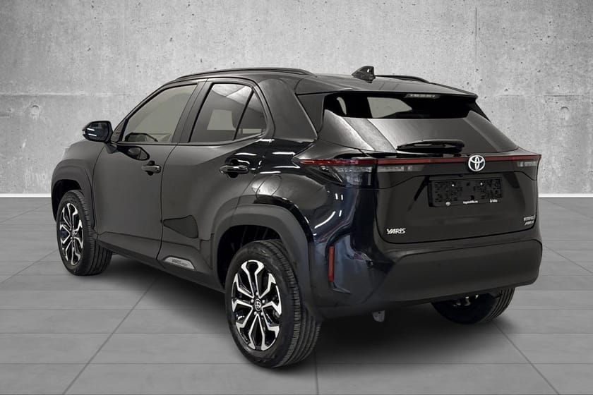 Bilde 3 av Toyota Yaris Cross Hybrid AWD-i 1.5 Active Tech/automat/ny service/1 eier/4x4/