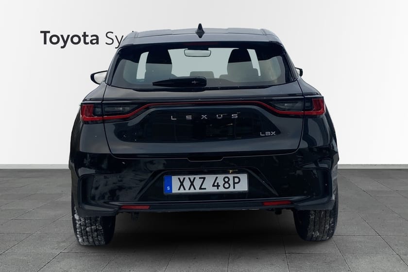 Bild 5 av Lexus LBX 1.5 Automat Navigation Backkamera Rattvärme Adaptiv farthållare