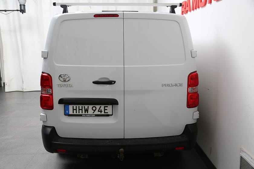 Bild 5 av Toyota Proace 2,0 D-4D Long | Moms | Kamera | Drag