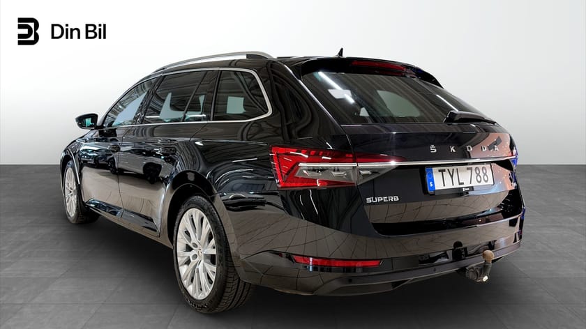 Bild 3 av Škoda Superb Kombi 2.0 TDI 4x4 Style Drag B-Kam Värmare