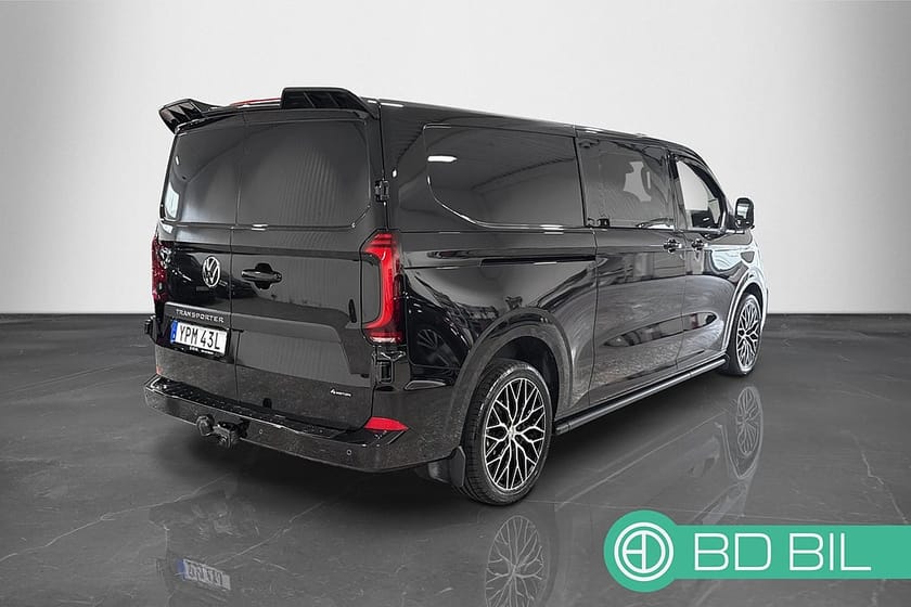 Bild 4 av Volkswagen Transporter Kombi 5-SITS 2.0 TDI 4M HELSKINN 360KAMERA SE SPEC MOMS