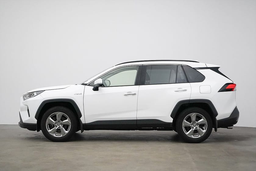 Bild 3 av Toyota RAV4 Hybrid AWD-i / 222hk / Executive / 360° / JBL