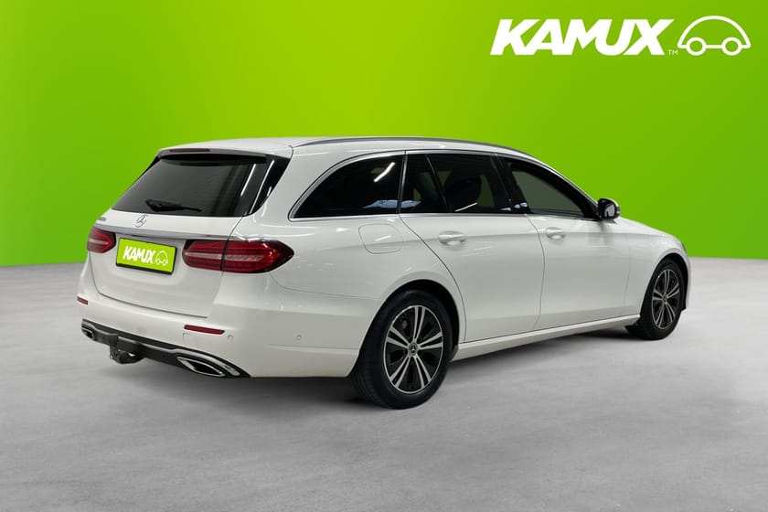 Bild 4 av Mercedes-Benz E 220 T d Avantgarde Ambient Kamera Drag