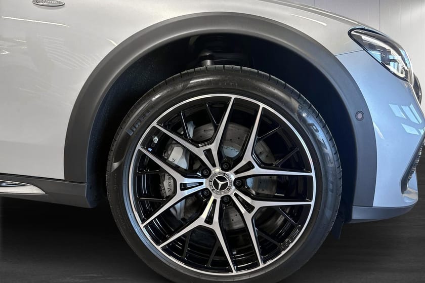 Bild 5 av Mercedes-Benz E 300 d e 4MATIC All-Terrain DE