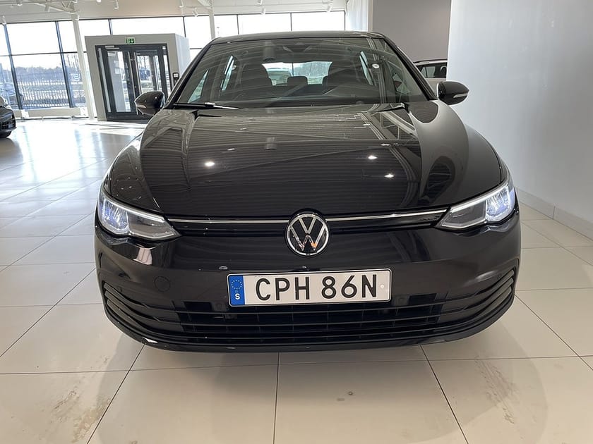 Bild 3 av Volkswagen Golf Edition eTSI 110 DSG7 Värmare Nav B-Kamera