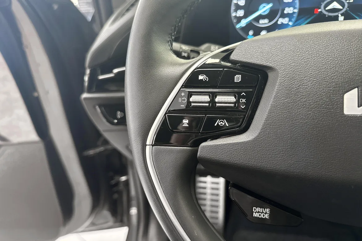 picture of a car