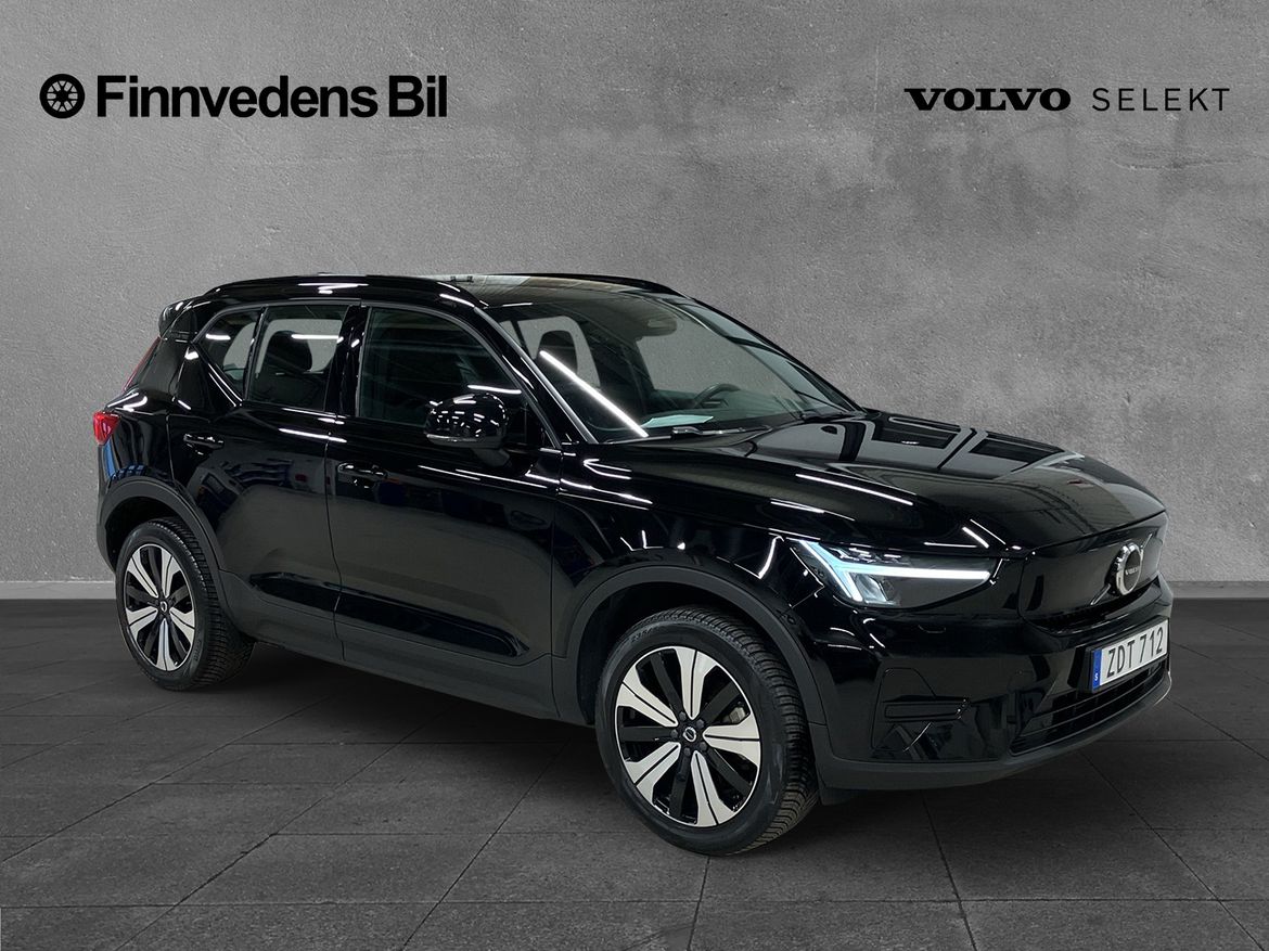Volvo XC40 2023 - miniatyr 2