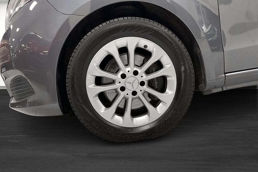 Bild 4 av Mercedes-Benz V 250d 3.1t 7G-Tronic Handikapp anpassad