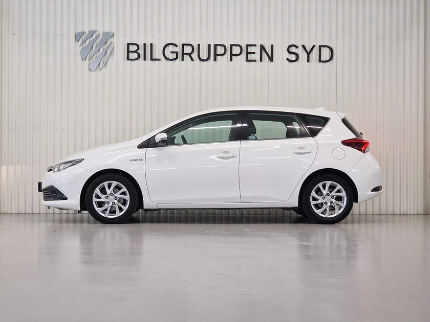 Bild 5 av Toyota Auris Hybrid e-CVT Active|B-kamera|Nybesiktigad|