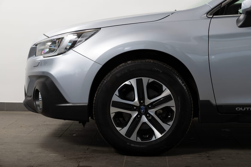 Bild 5 av Subaru Outback 2.5 175hk AWD Moms/Dragkrok/Kupévärmare/Bkamera