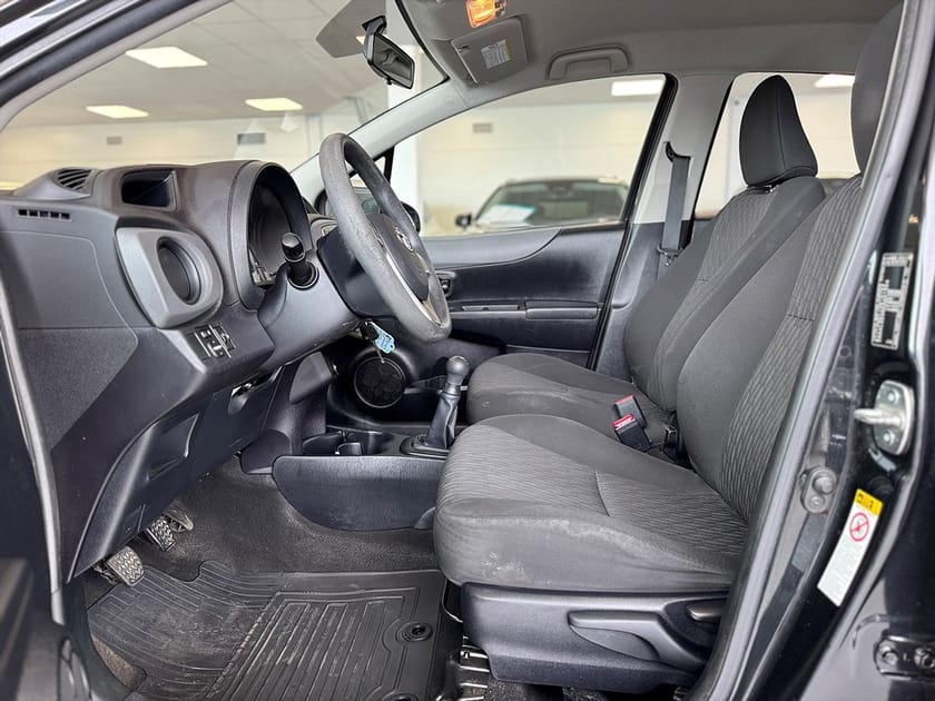 Bild 5 av Toyota Yaris 5-dörrar 1.0 VVT-i Life Man 69Hk