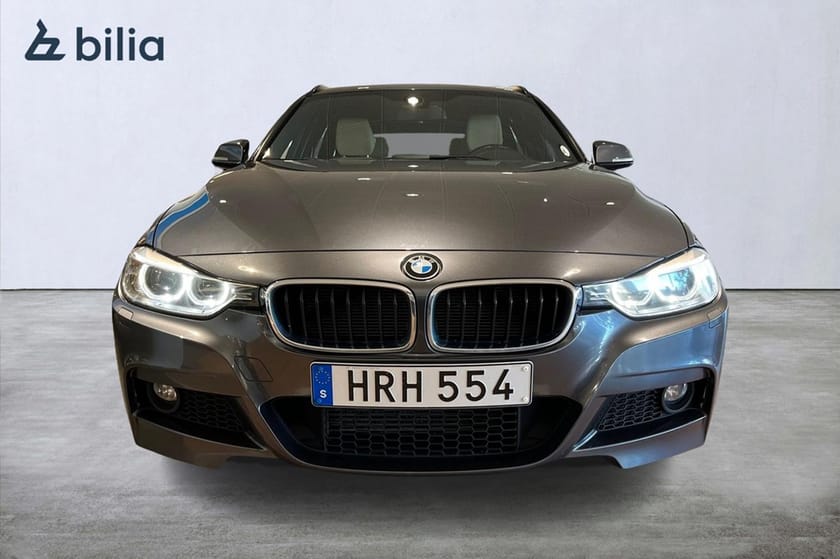 Bild 2 av BMW 320d Touring M-Sport Shadow Line HiFi Drag 184HK