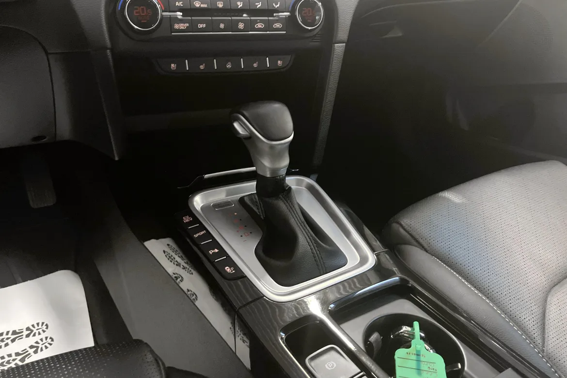 picture of a car